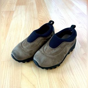 Merrell size 10 little kids slip on shoes